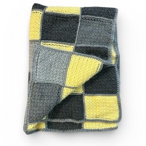 Handmade Patchwork Gray Yellow Blanket Throw Afghan‎ Cottagecore Cabincore Knit